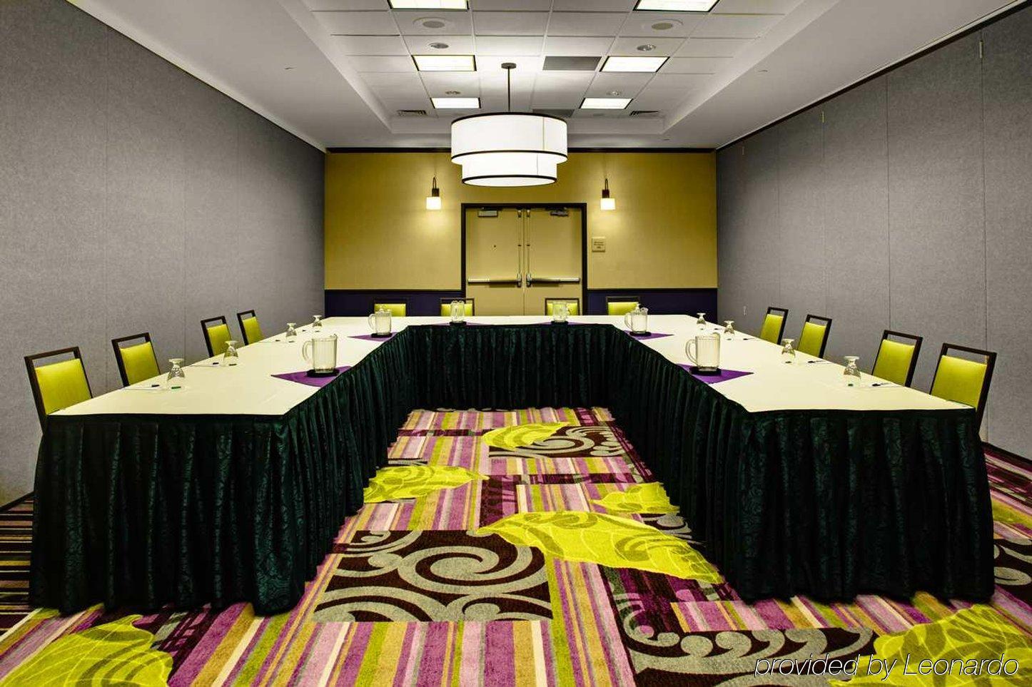 Hilton Garden Inn Hartford North-Bradley International Airport Windsor Einrichtungen foto